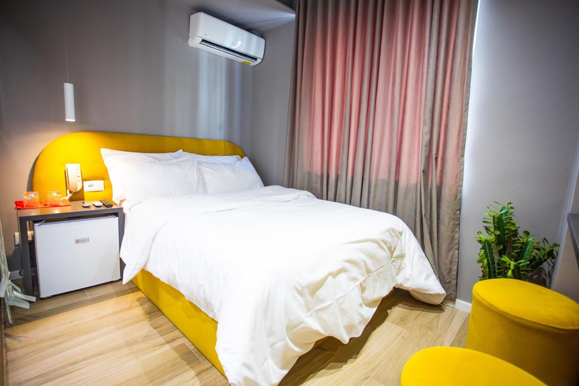 The Bubbles - Jacuzzi Hotel Tirana Extérieur photo
